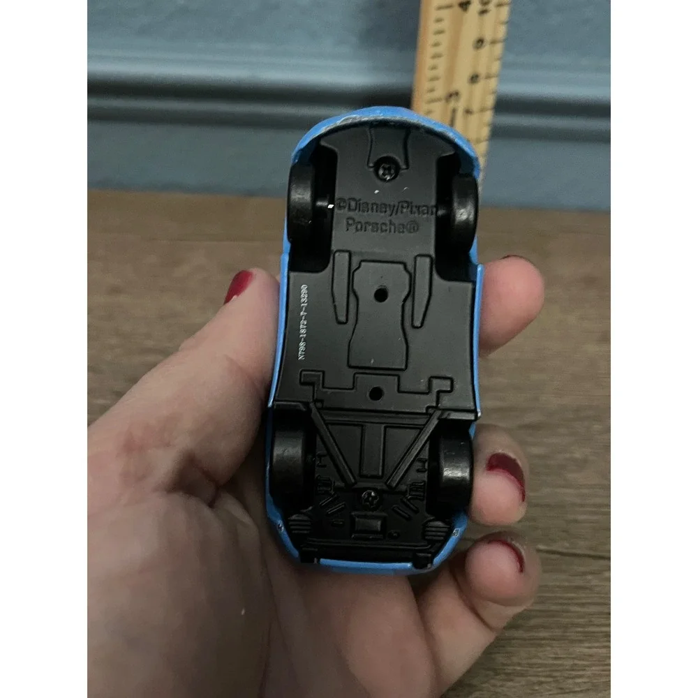 Disney Pixar Cars‎ Sally Carrera Blue Diecast Toy Car